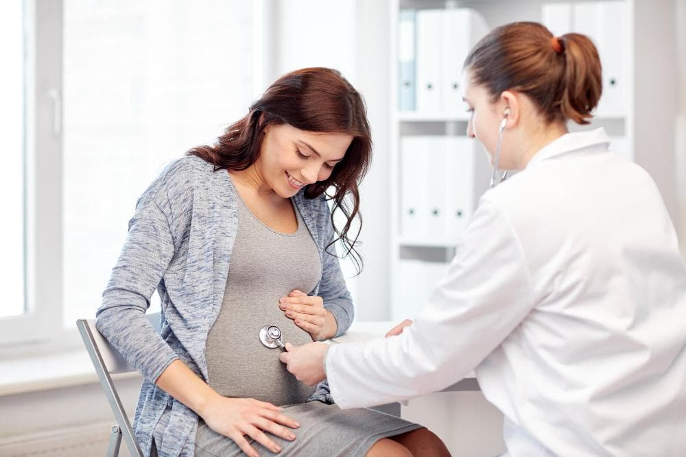 Air Pollution and Pregnancy in Delhi NCR: How to Protect Yourself and Your Baby